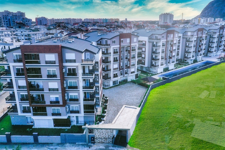 1+1 apartment in the Persimmon - Antalya neighborhood 