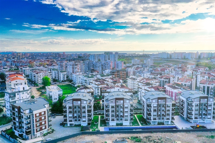 1+1 apartment in the Persimmon - Antalya neighborhood 