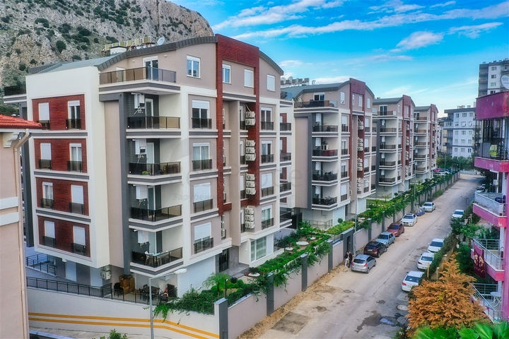 1+1 apartment in the Persimmon - Antalya neighborhood 