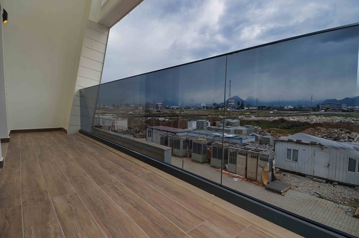 Villa in the complex Doshemealti area - Antalya 