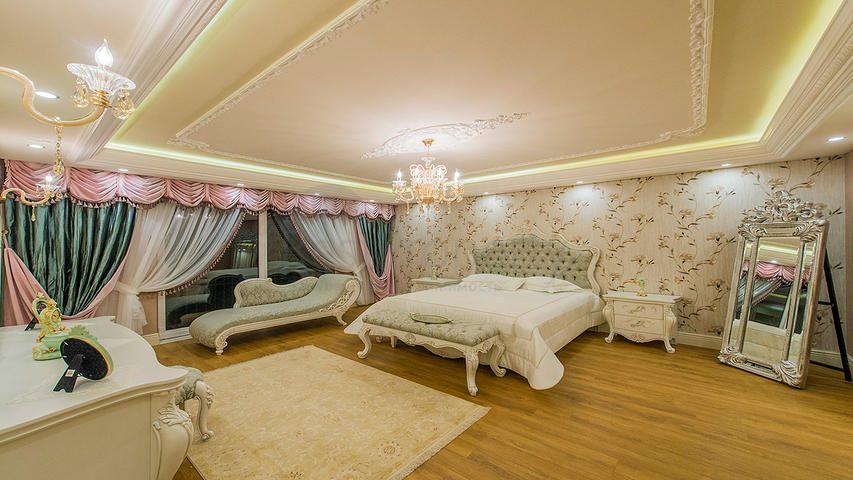 For sale 7 bedroom Luxury separate villa in Buyukcekmece For sale 7 bedroom Luxury separate villa in Buyukcekmece