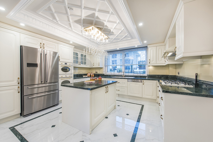 For sale 7 bedroom Luxury separate villa in Buyukcekmece For sale 7 bedroom Luxury separate villa in Buyukcekmece