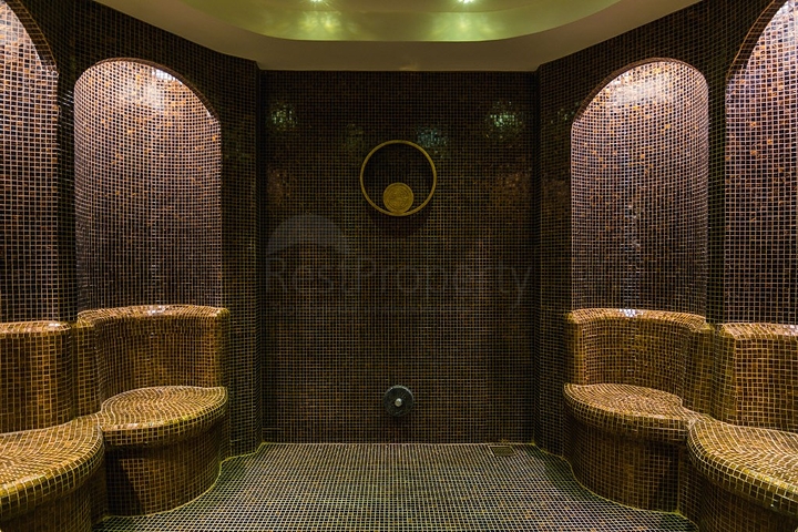 1+1 apartments in the city center in an elite complex 