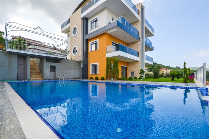 2+1 penthouse in Kargicak district  2+1 penthouse in Kargicak district