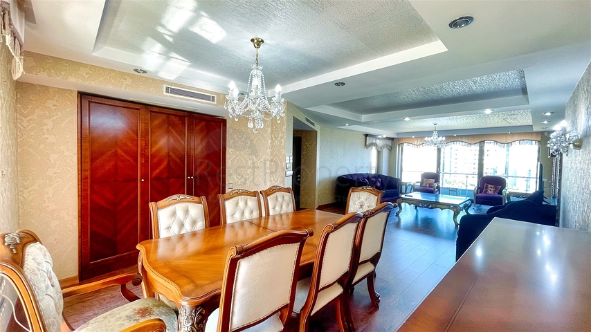 A 3+1 apartment in the Liman - Antalya neighborhood 