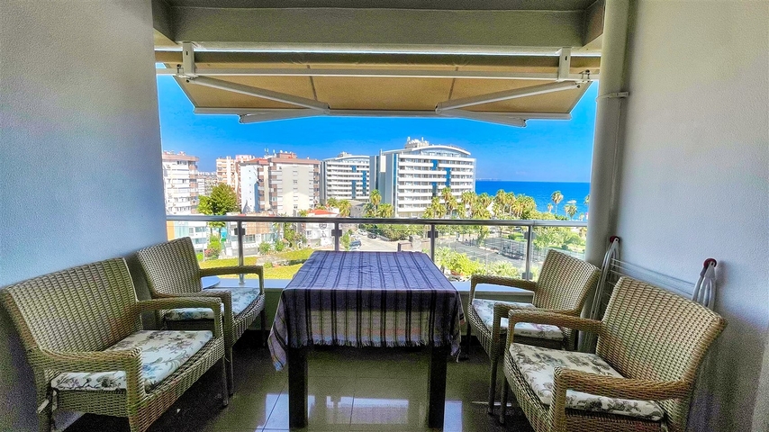A 3+1 apartment in the Liman - Antalya neighborhood 