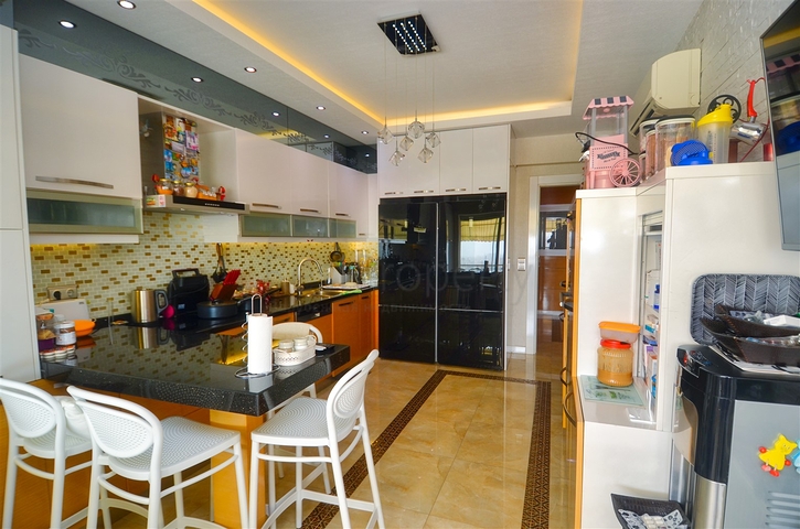 3+1 apartment in Meltem - Antalya neighborhood 