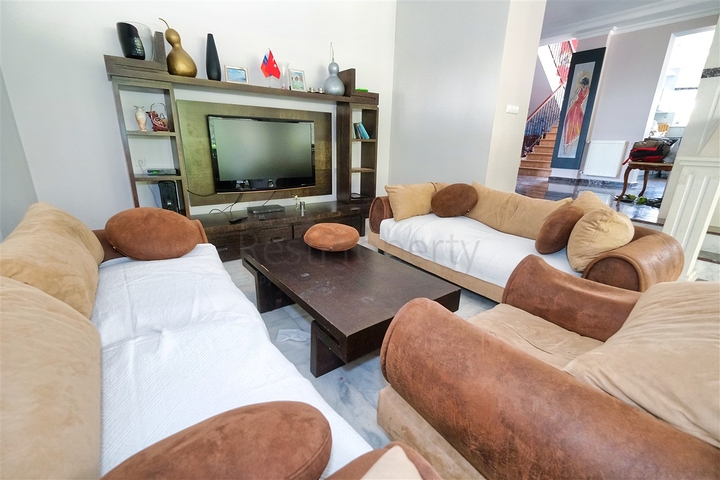 4+2 villa in Kemer - Antalya area 