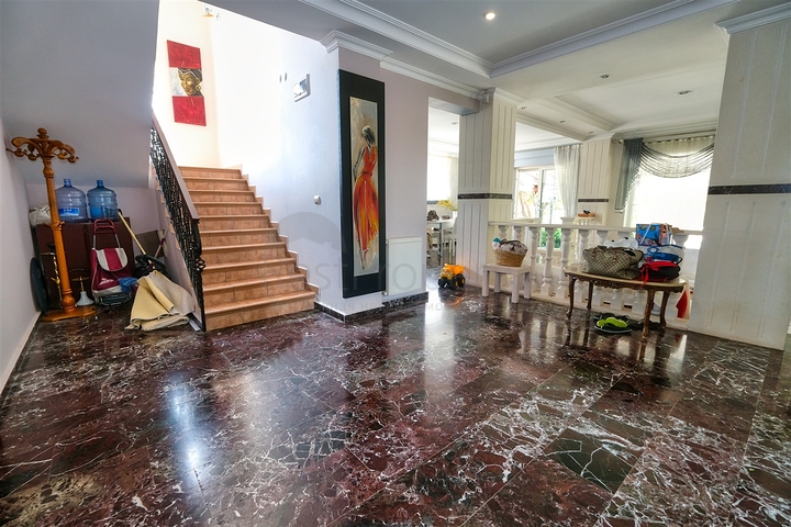 4+2 villa in Kemer - Antalya area 