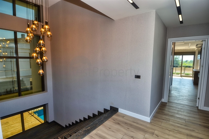 New luxury 5+1 villa in Doshemealti - Antalya area