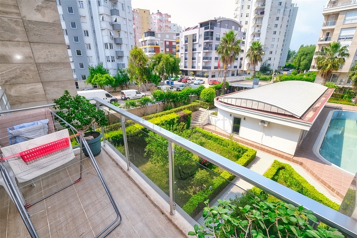 1+1 apartment in the Liman - Antalya neighborhood 