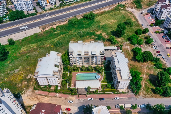 1+1 apartment in the Liman - Antalya neighborhood 