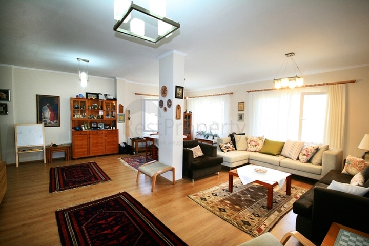 Spacious 5+1 villa in Fethiye area 