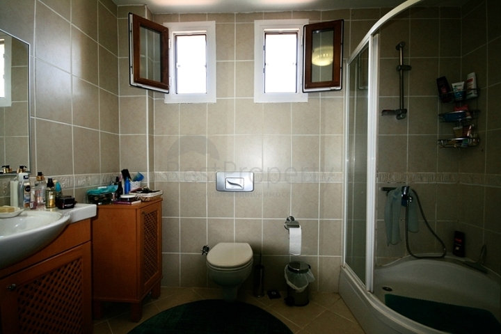 Spacious 5+1 villa in Fethiye area 