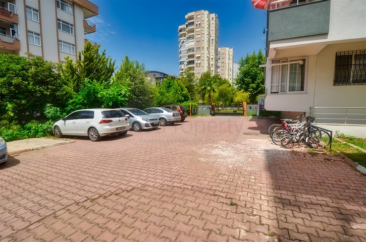 A 3+1 apartment in the Siteler Antalya neighborhood 