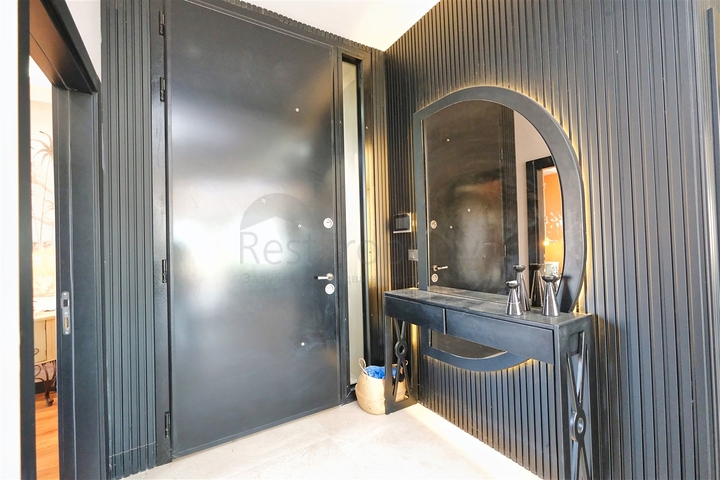 Cozy 4+1 villa in the area of Doshemealti - Antalya 