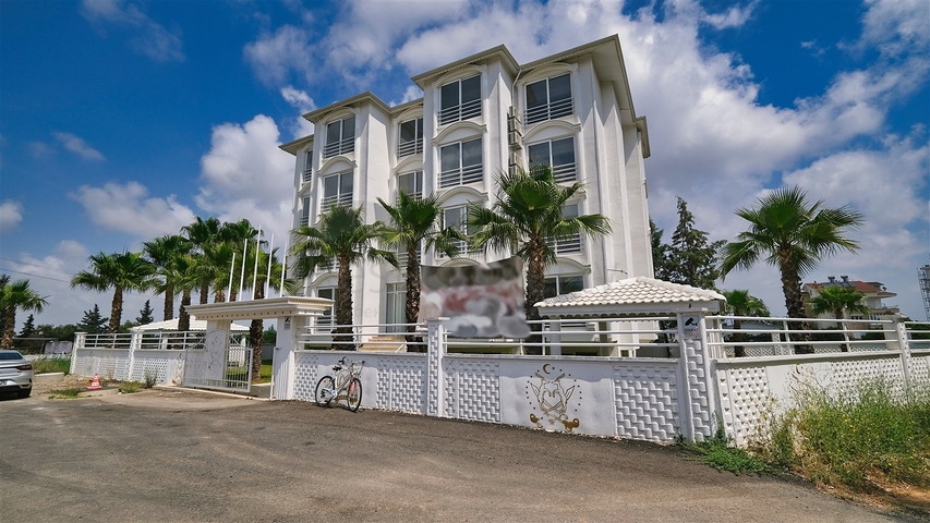 A hotel in the prestigious Belek district is for sale A hotel in the prestigious Belek district is for sale