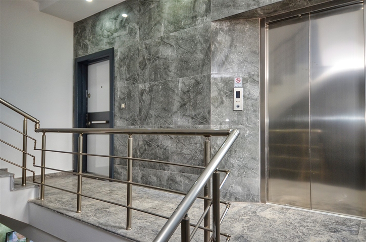 A building with 4 apartments in the area of Doshemealti - Antalya 