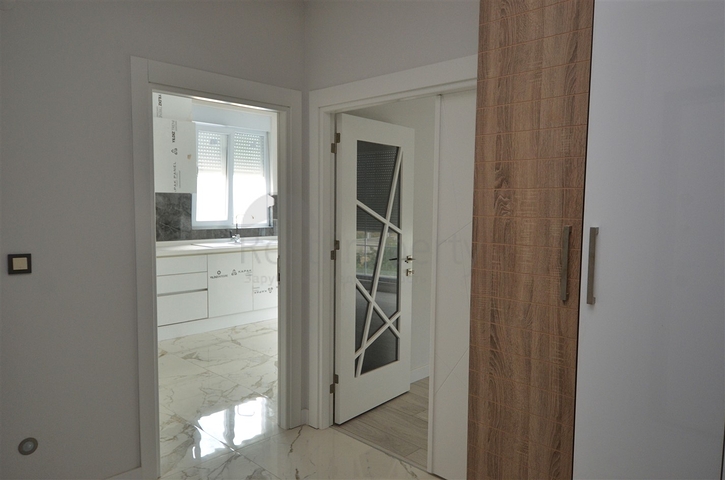 A building with 4 apartments in the area of Doshemealti - Antalya 