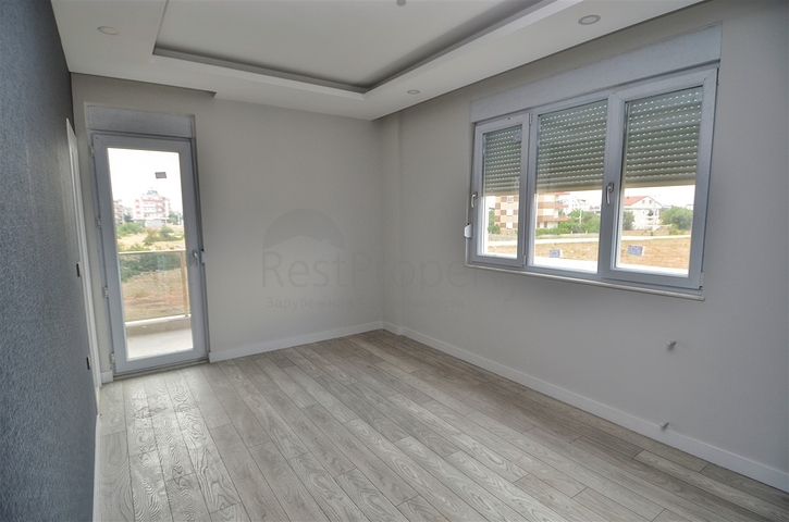 A building with 4 apartments in the area of Doshemealti - Antalya 