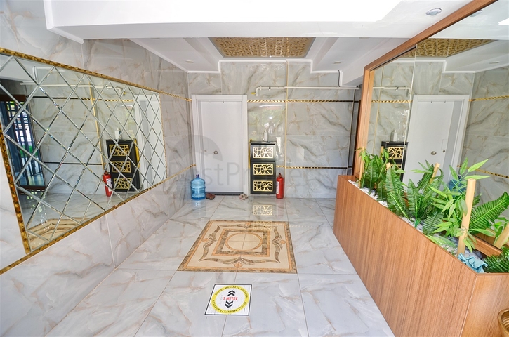 Apartment layout 5+2 in the area of Yesilbahce - Antalya 