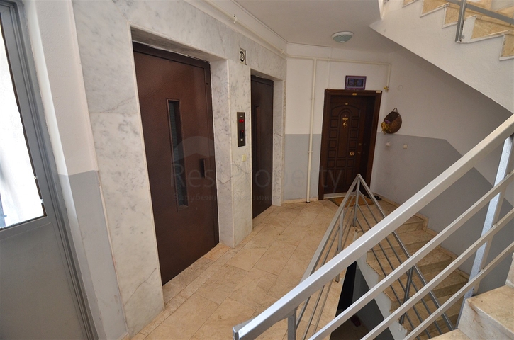 Apartment layout 5+2 in the area of Yesilbahce - Antalya 