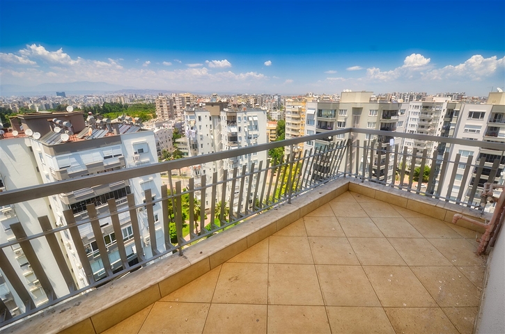 Apartment layout 5+2 in the area of Yesilbahce - Antalya 