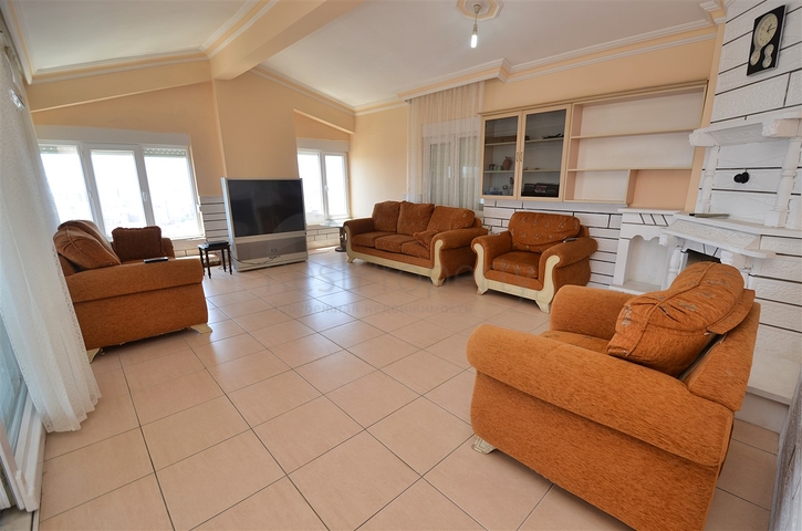 Apartment layout 5+2 in the area of Yesilbahce - Antalya 