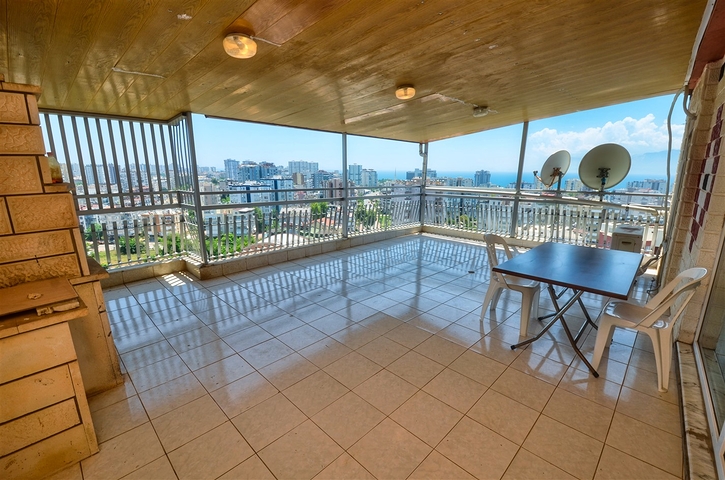 Apartment layout 5+2 in the area of Yesilbahce - Antalya 