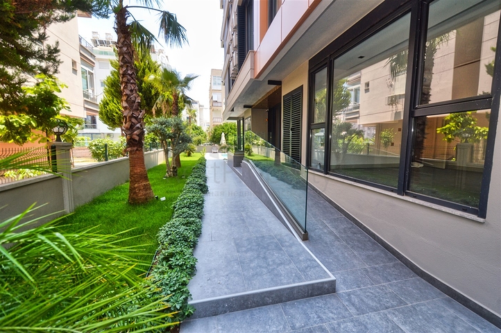A 2+1 apartment in the Liman - Antalya neighborhood 
