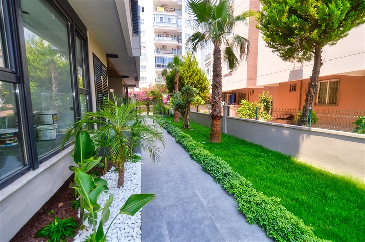 A 2+1 apartment in the Liman - Antalya neighborhood 