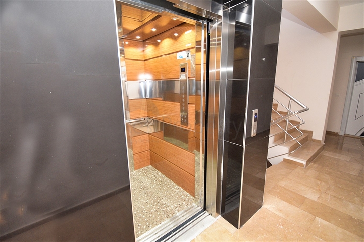 A 3+1 apartment in the Persimmon - Antalya neighborhood 