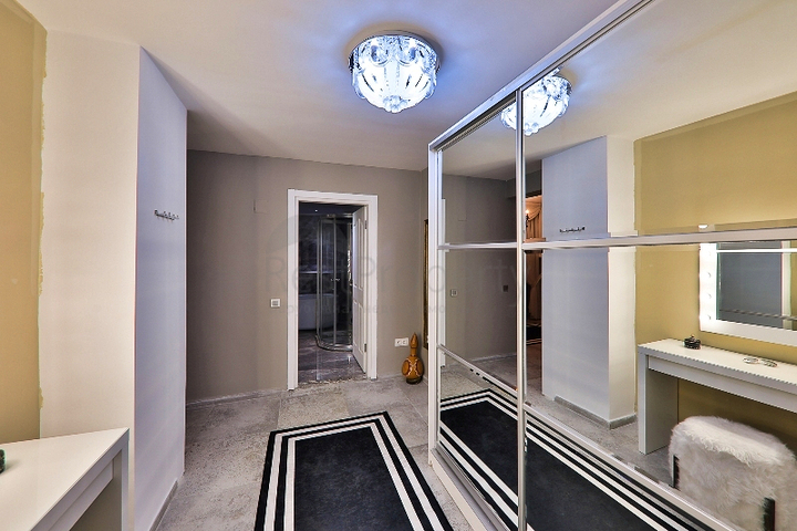 5+1 pool villa in Fethiye area 