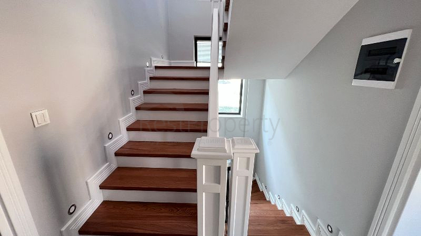 Unfurnished 5+1 villa in Fethiye area 