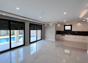 Unfurnished 5+1 villa in Fethiye area 
