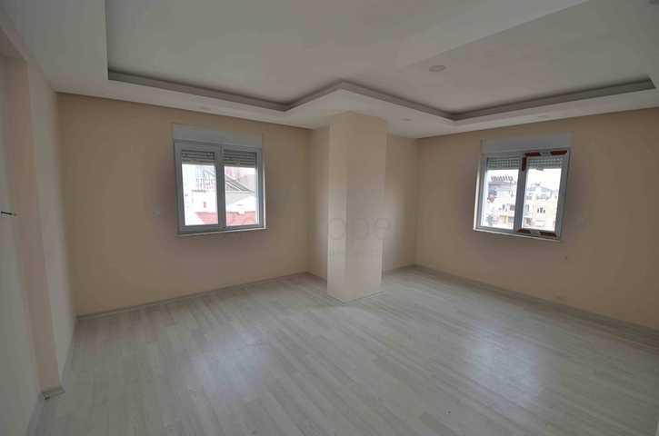 Spacious 3+1 apartment in Antalya city center