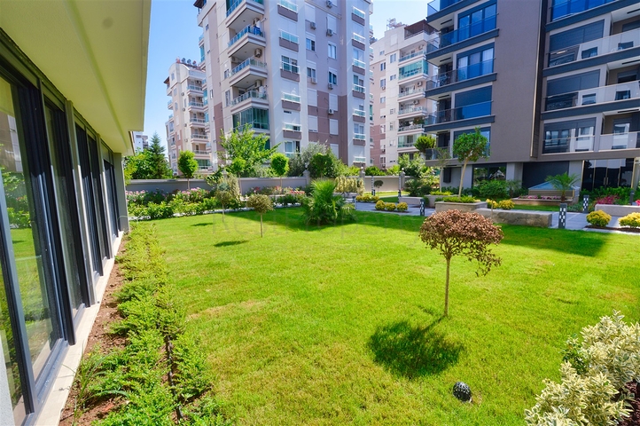 2+1 apartments in the area of Undzhaly - Antalya 