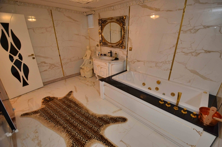 Luxury villas, 5+2 layout in Sarysu - Antalya neighborhood 