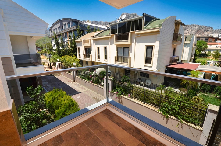 Luxury villas, 5+2 layout in Sarysu - Antalya neighborhood 