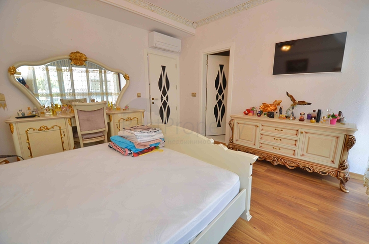 Luxury villas, 5+2 layout in Sarysu - Antalya neighborhood 