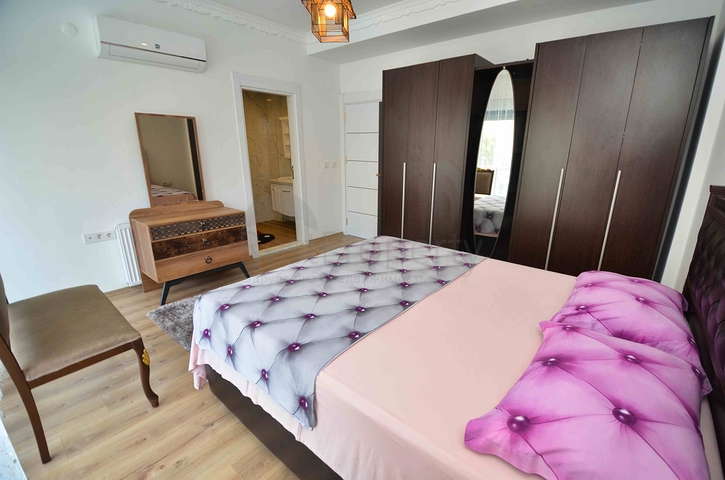 Luxury villas, 5+2 layout in Sarysu - Antalya neighborhood 