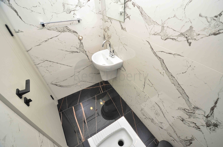 4+1 apartments in Antalya city center 