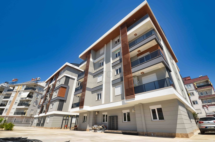 4+1 apartments in Antalya city center 