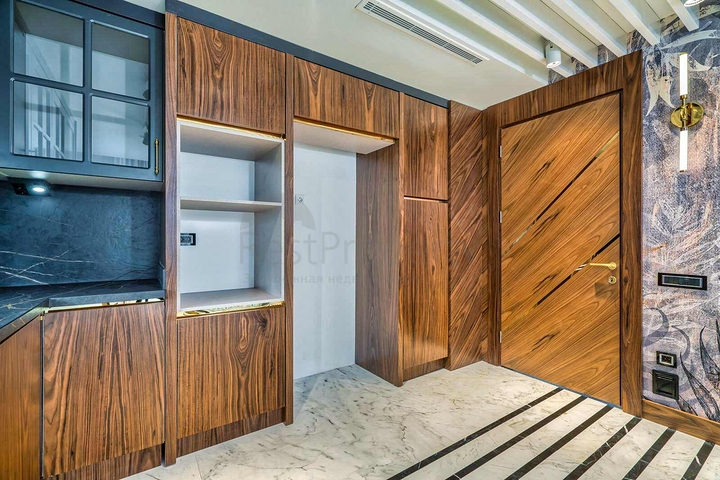 Spacious 6+1 villa in Doshemealti - Antalya area 