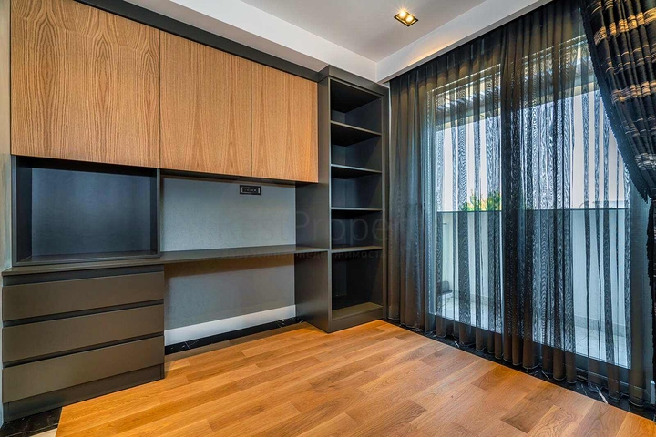 Spacious 6+1 villa in Doshemealti - Antalya area 