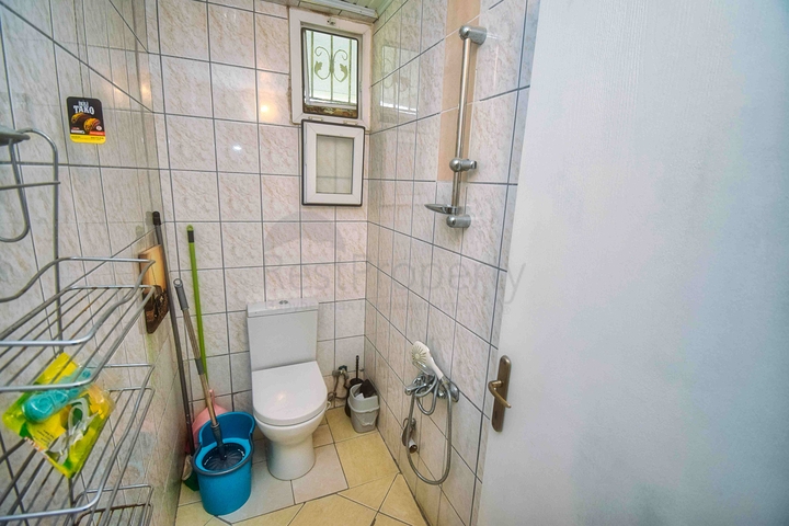 A 4+1 apartment in the Lara Antalya neighborhood A 4+1 apartment in the Lara Antalya neighborhood