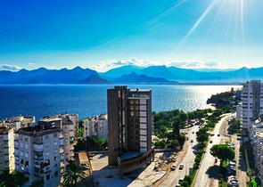 Investment project with sea view in Antalya city center
