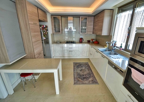A 5+1 apartment in the Lara Antalya neighborhood 