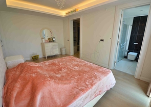 A 5+1 apartment in the Lara Antalya neighborhood 