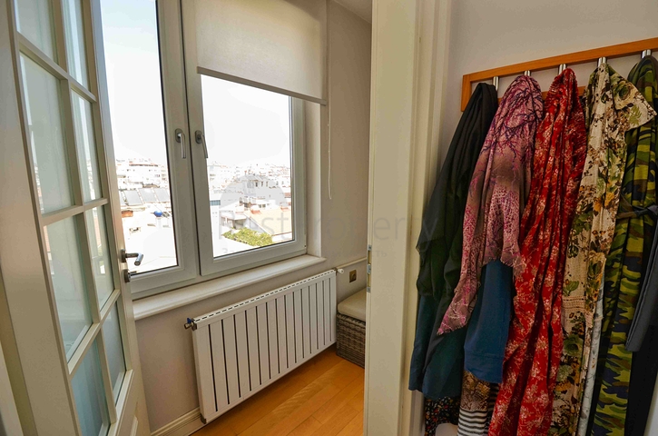 A 4+1 apartment in the Bakhchelievler - Antalya neighborhood 